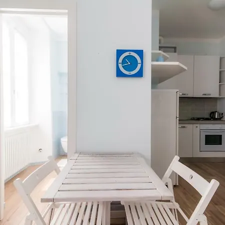 Foresteria 34 - The House Of Travelers Guest house Como