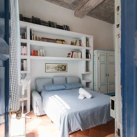 Foresteria 34 - The House Of Travelers Guest house Como
